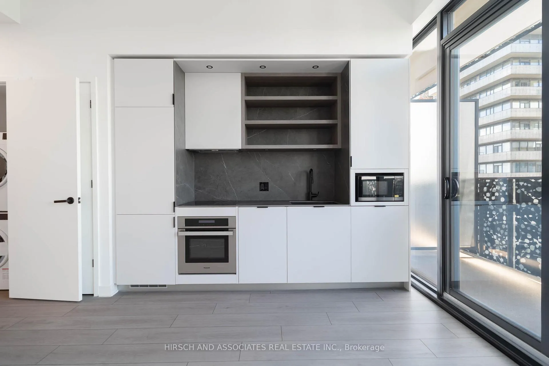 Photo 3 of Unit 5010, 55 Charles Street E, Toronto, Church-Yonge Corridor — HOMEH