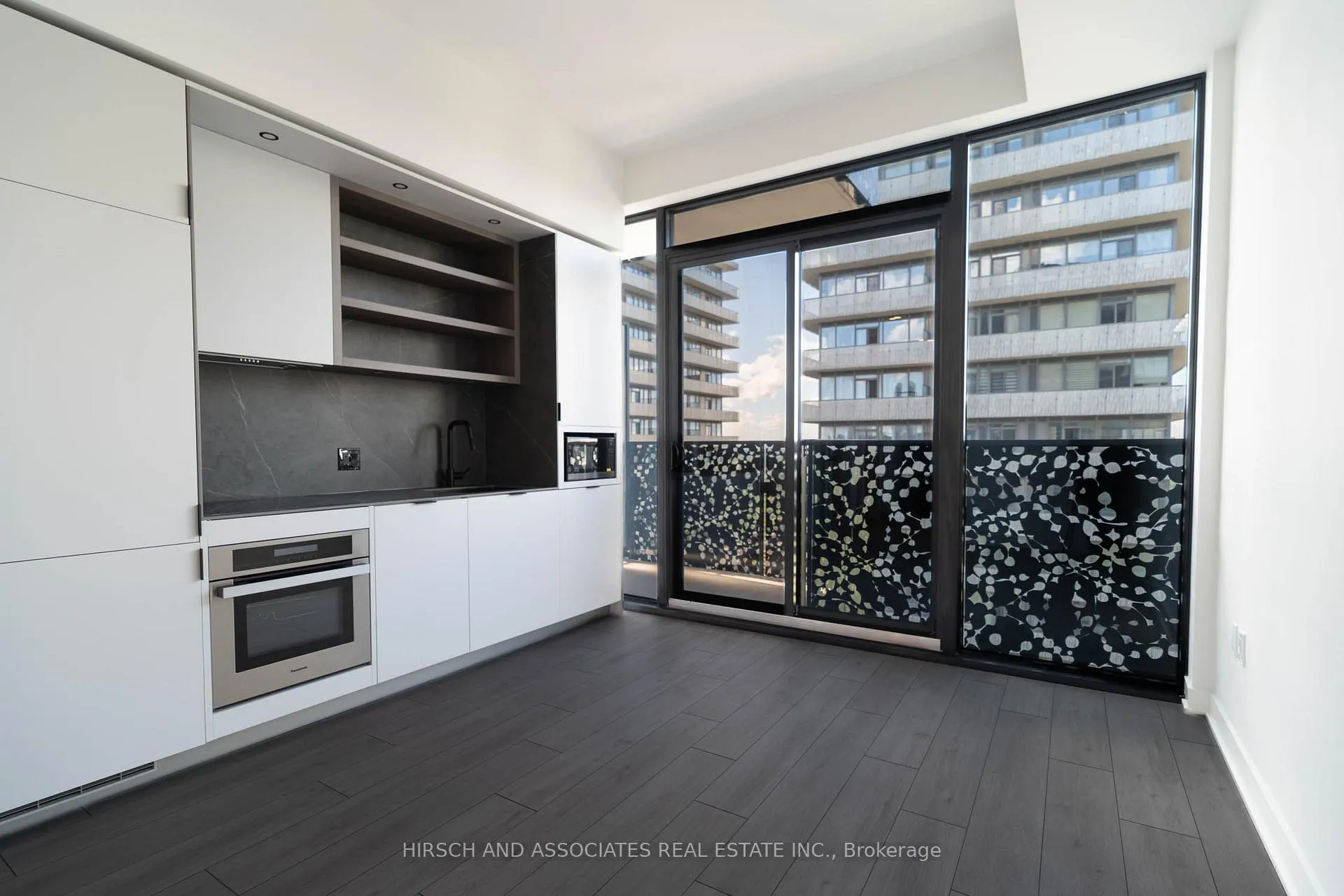 Photo 7 of Unit 5010, 55 Charles Street E, Toronto, Church-Yonge Corridor — HOMEH