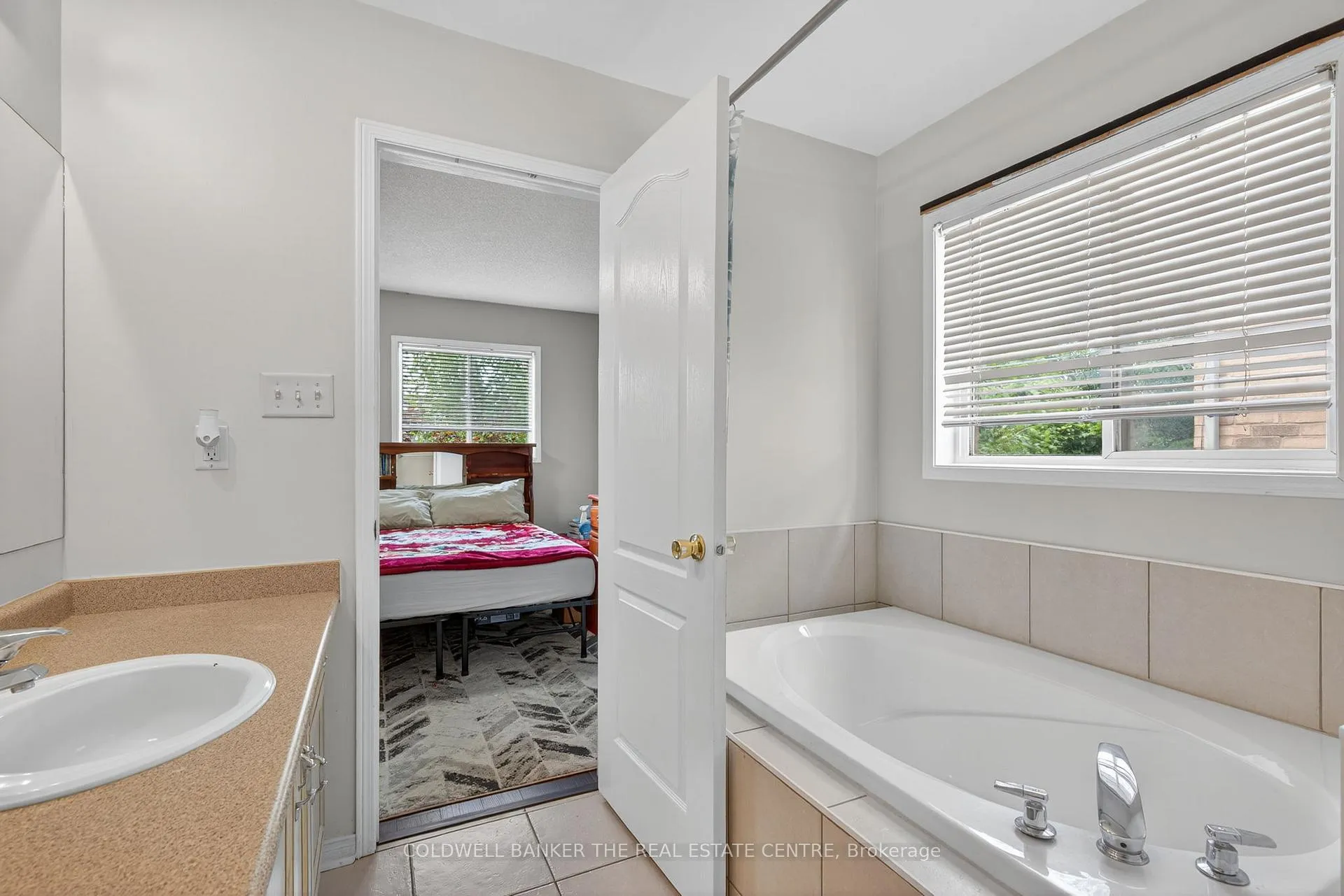 Photo 20 of 248 Walkerville Road, Markham, Cornell — HOMEH