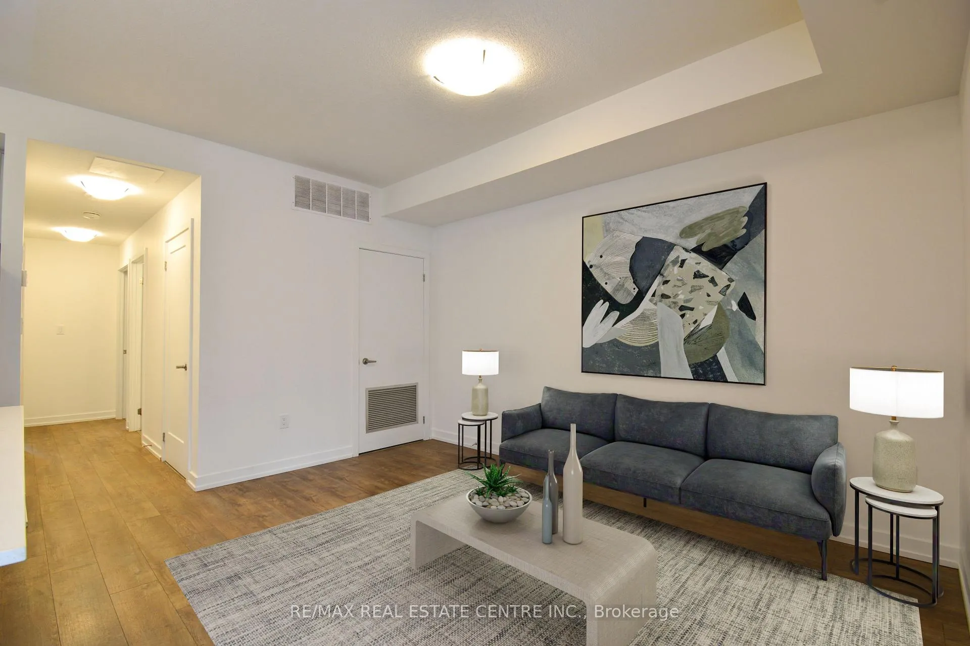 Photo 8 of Unit D1, 10 Palace Street, Kitchener — HOMEH