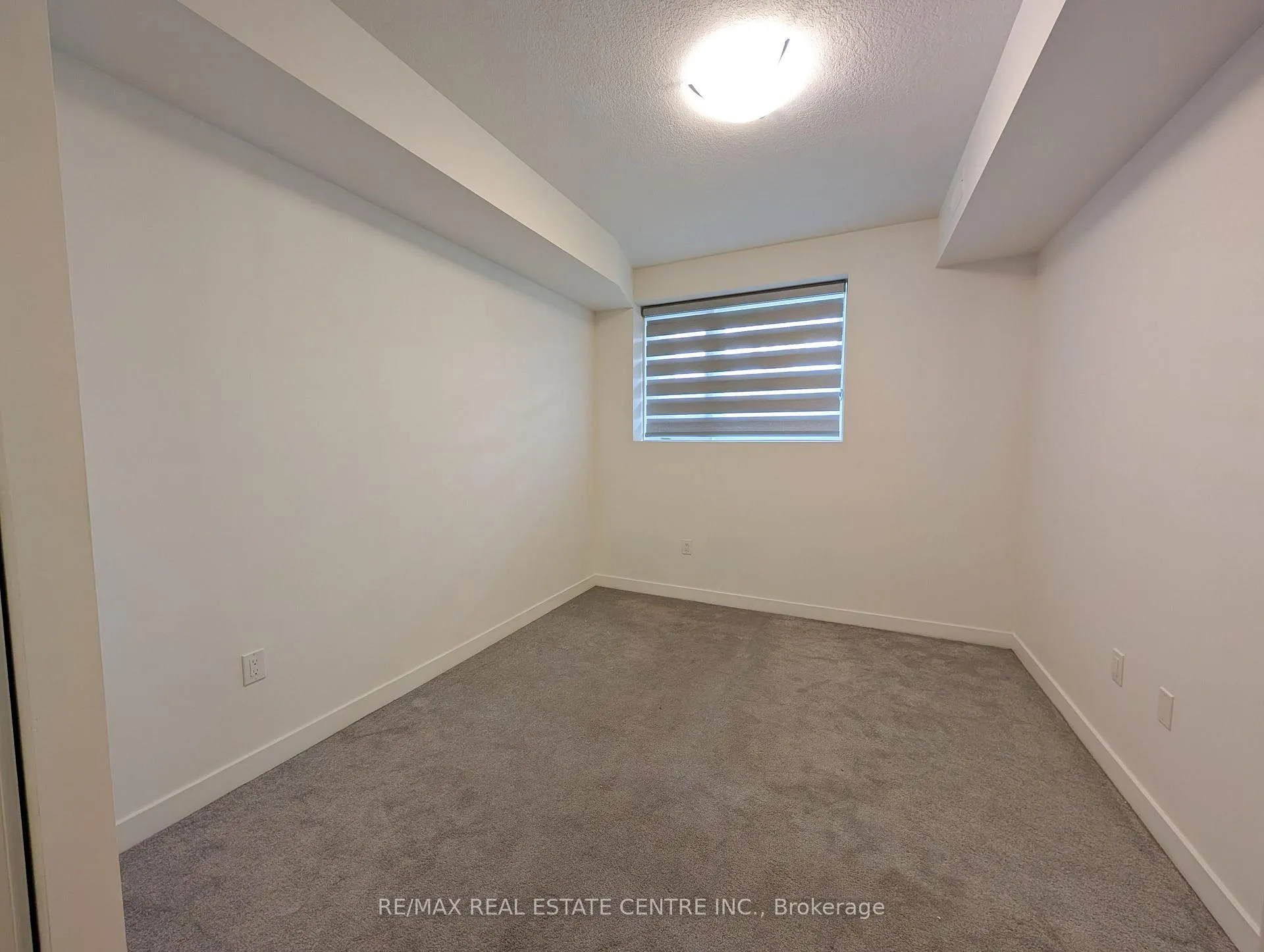 Photo 10 of Unit D1, 10 Palace Street, Kitchener — HOMEH