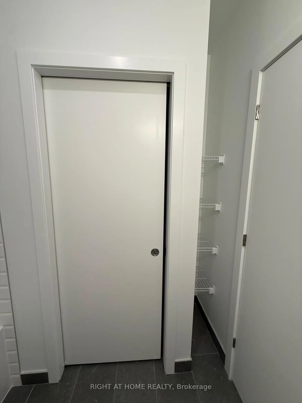 Photo 14 of Unit 815, 740 Whitlock Avenue, Milton, Cobban — HOMEH