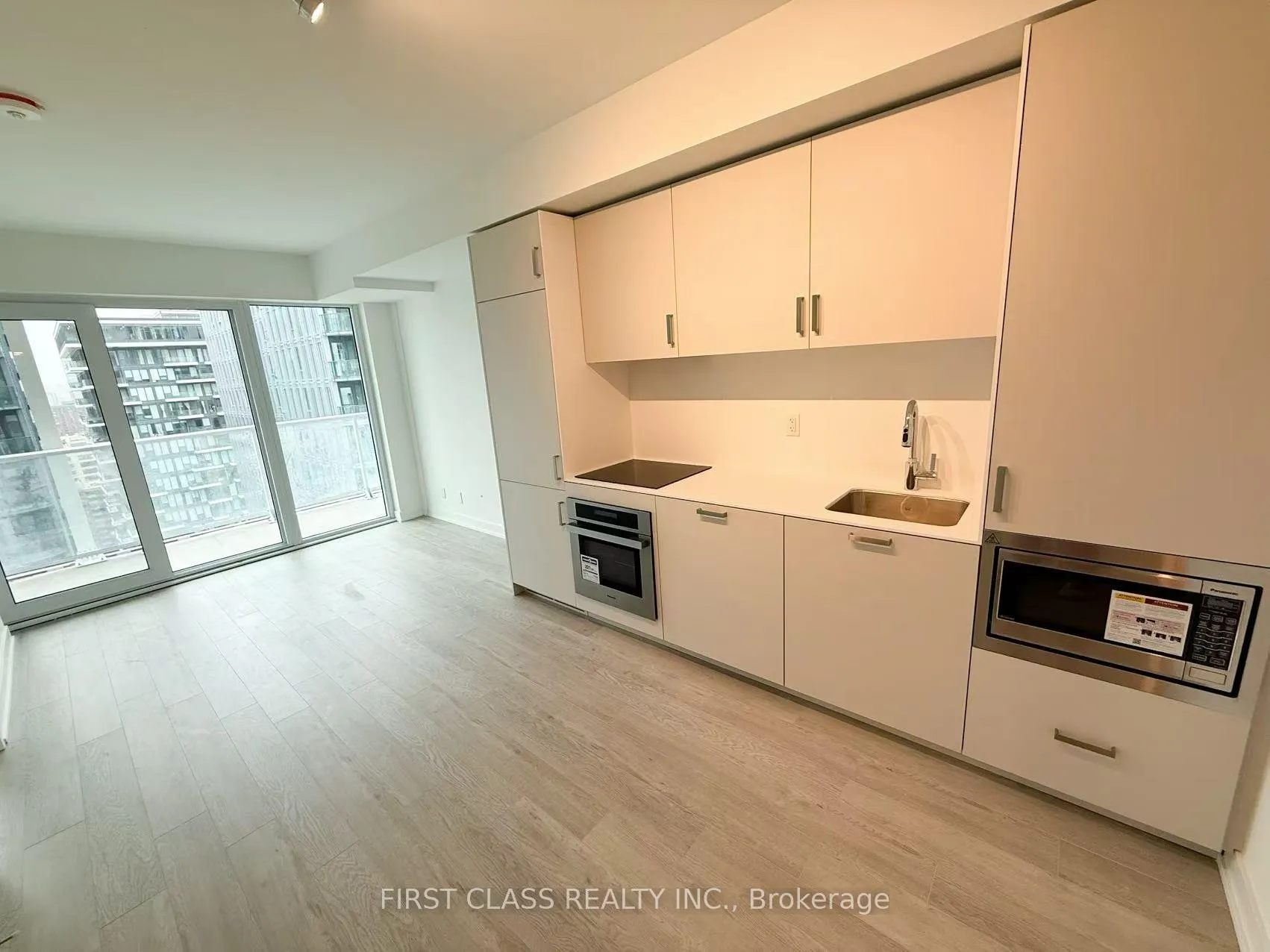 Photo 4 of Unit 2912, 88 Queen Street E, Toronto, Church-Yonge Corridor — HOMEH