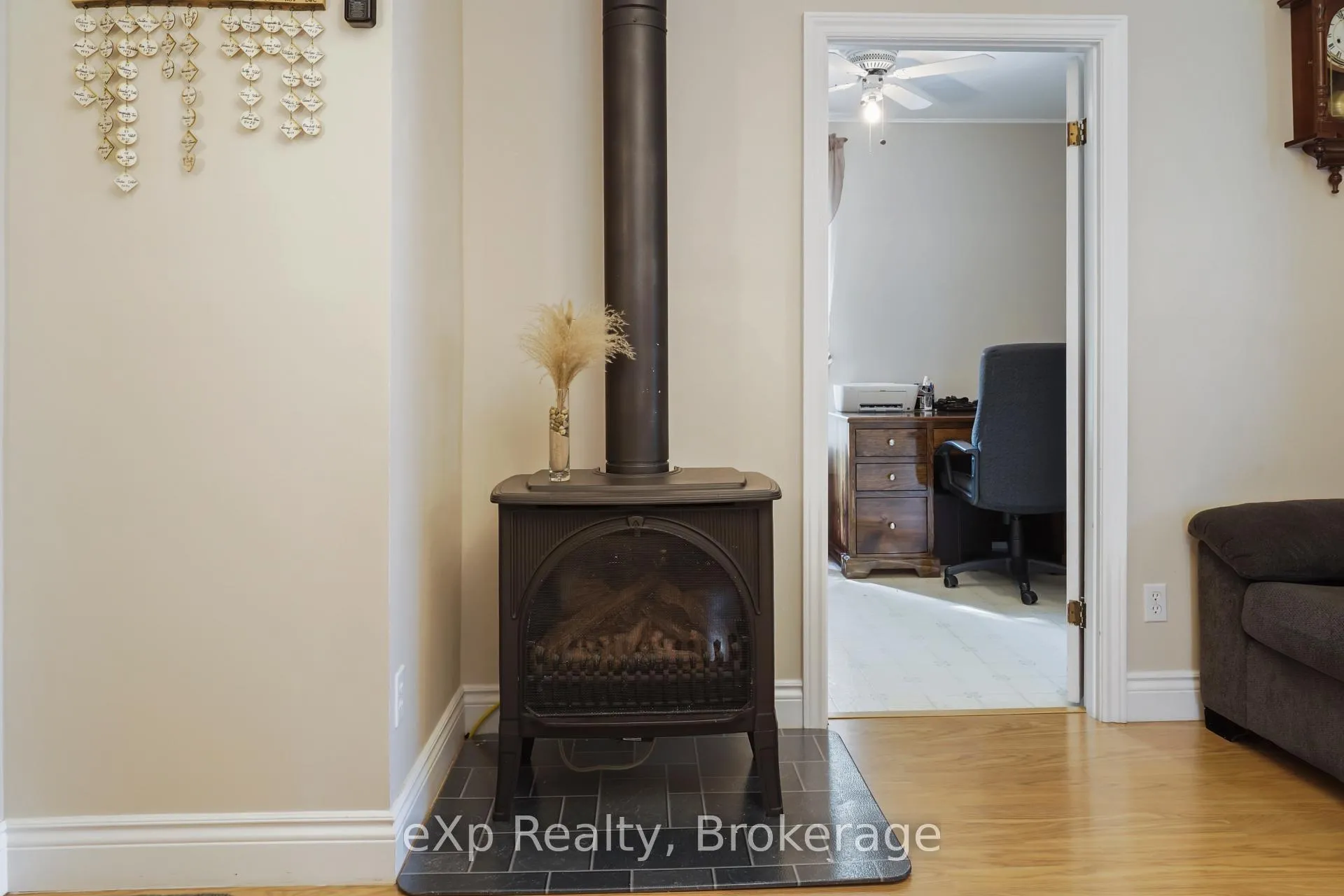 Photo 17 of 91 Charles Street, North Huron, Wingham — HOMEH
