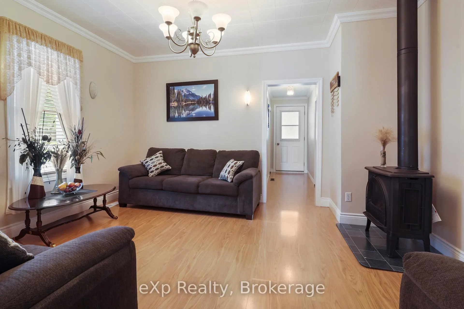 Photo 18 of 91 Charles Street, North Huron, Wingham — HOMEH