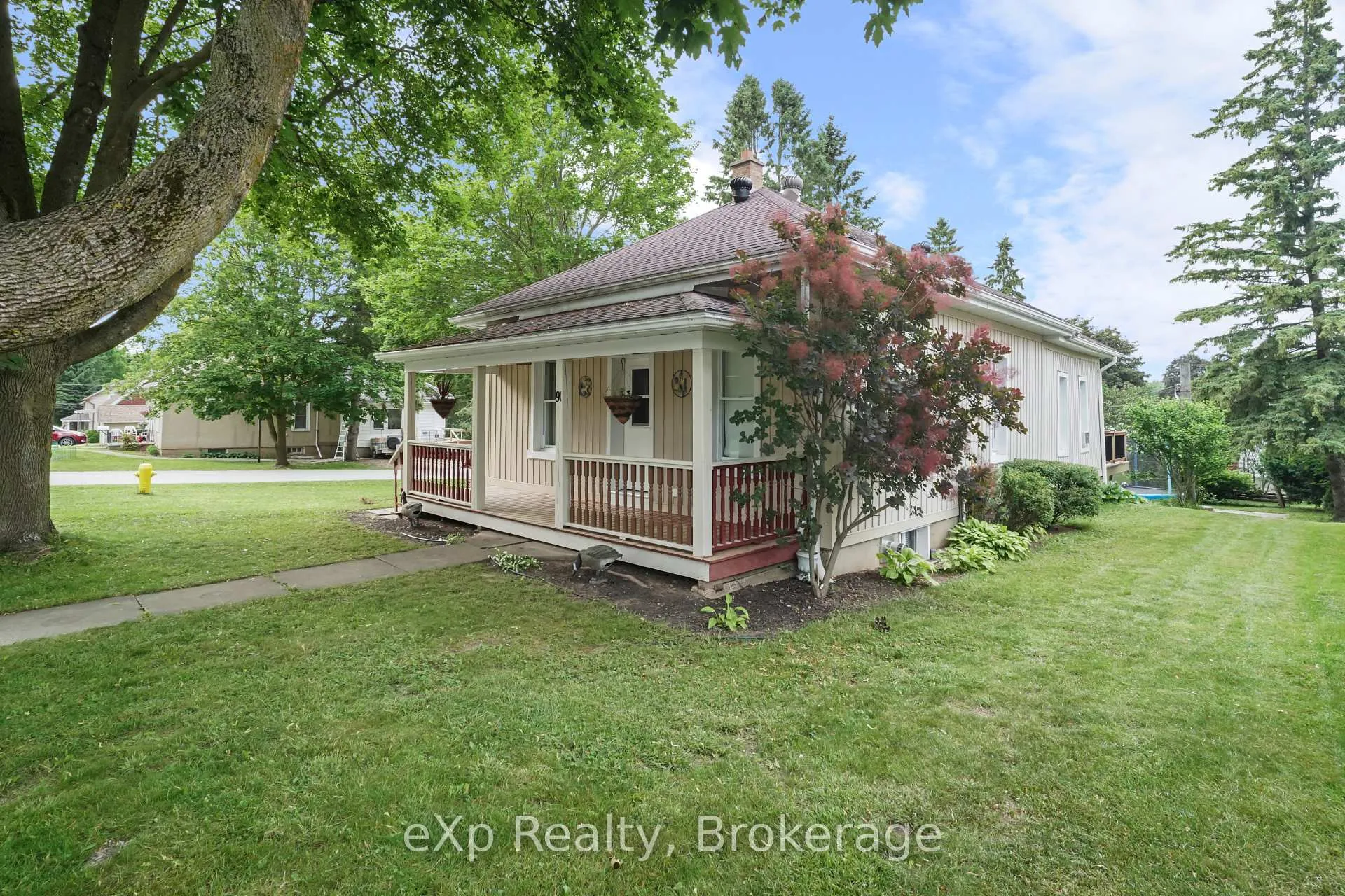 Photo 32 of 91 Charles Street, North Huron, Wingham — HOMEH