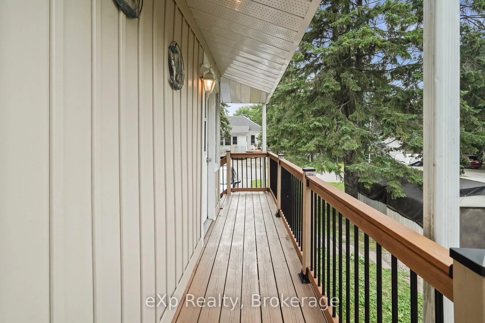 Photo 33 of 91 Charles Street, North Huron, Wingham — HOMEH