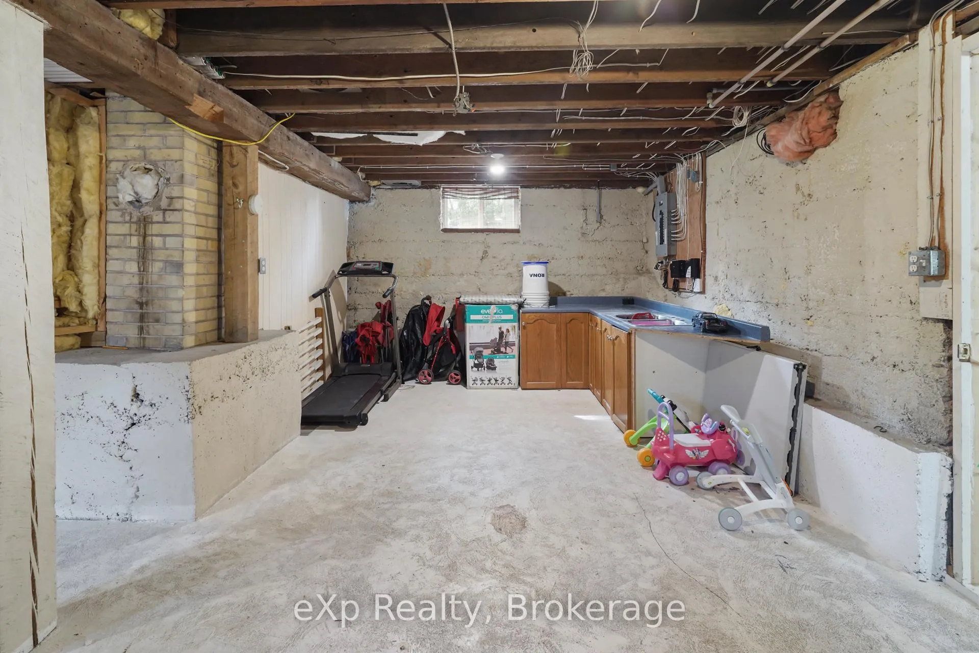Photo 46 of 91 Charles Street, North Huron, Wingham — HOMEH