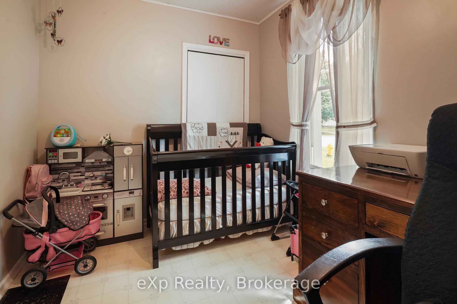 Photo 23 of 91 Charles Street, North Huron, Wingham — HOMEH