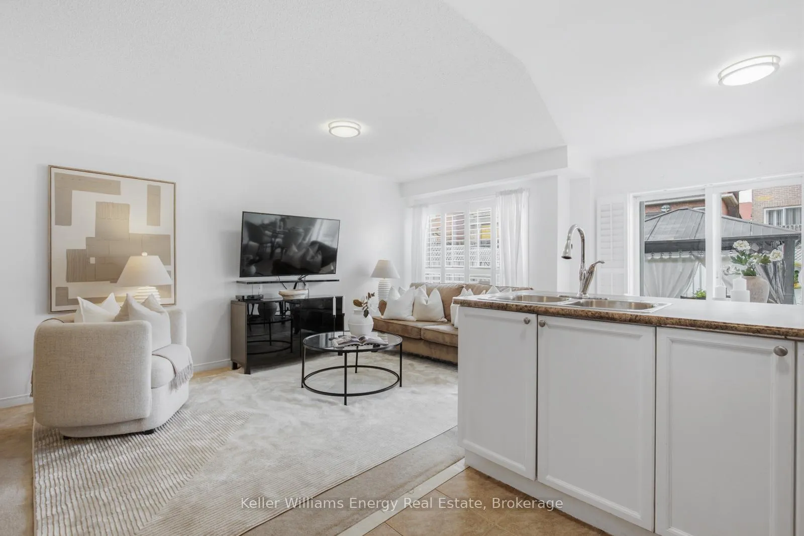 Photo 13 of 48 Atlantis Drive, Whitby, Blue Grass Meadows — HOMEH