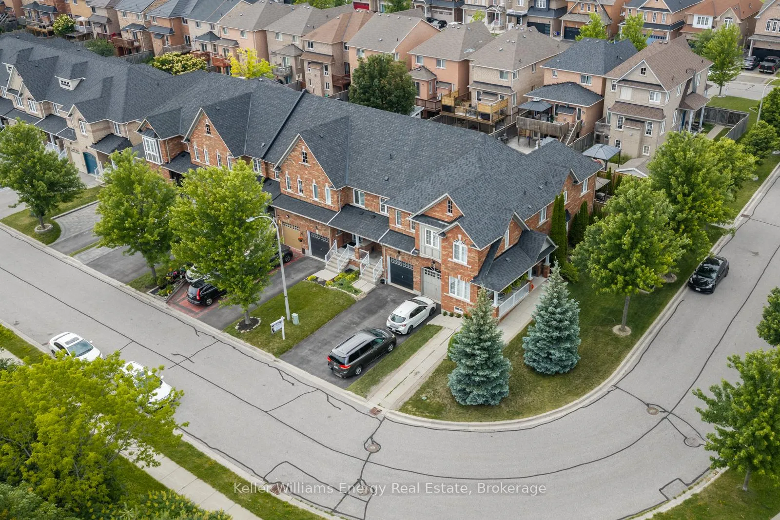 Photo 31 of 48 Atlantis Drive, Whitby, Blue Grass Meadows — HOMEH
