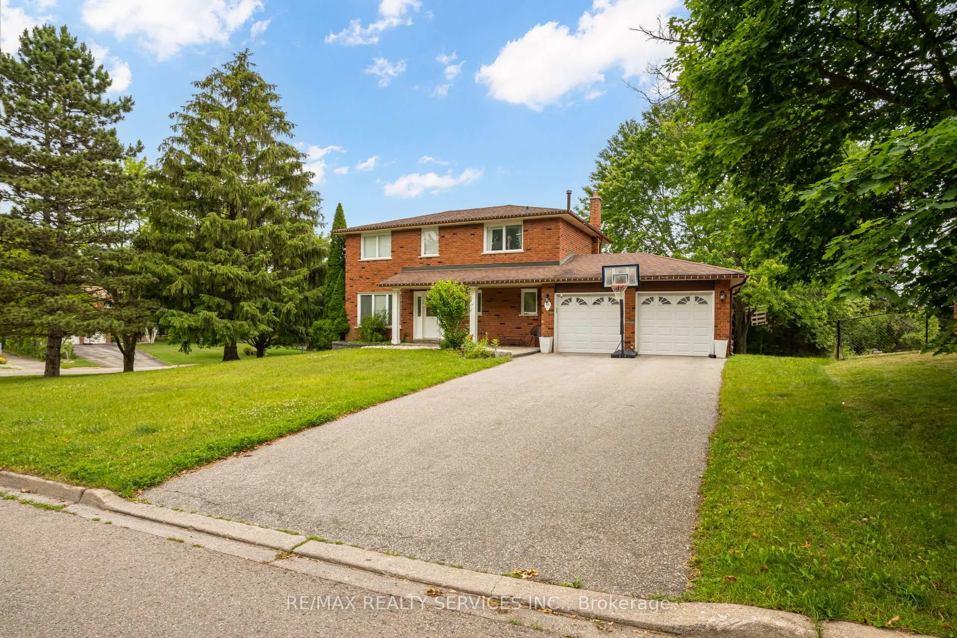 Photo 1 of 53 Marilyn Street, Caledon, Caledon East — HOMEH