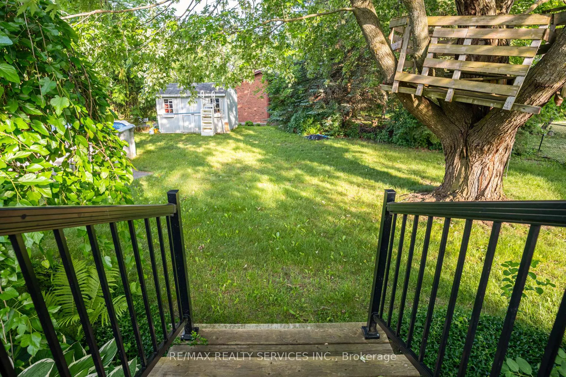 Photo 44 of 53 Marilyn Street, Caledon, Caledon East — HOMEH