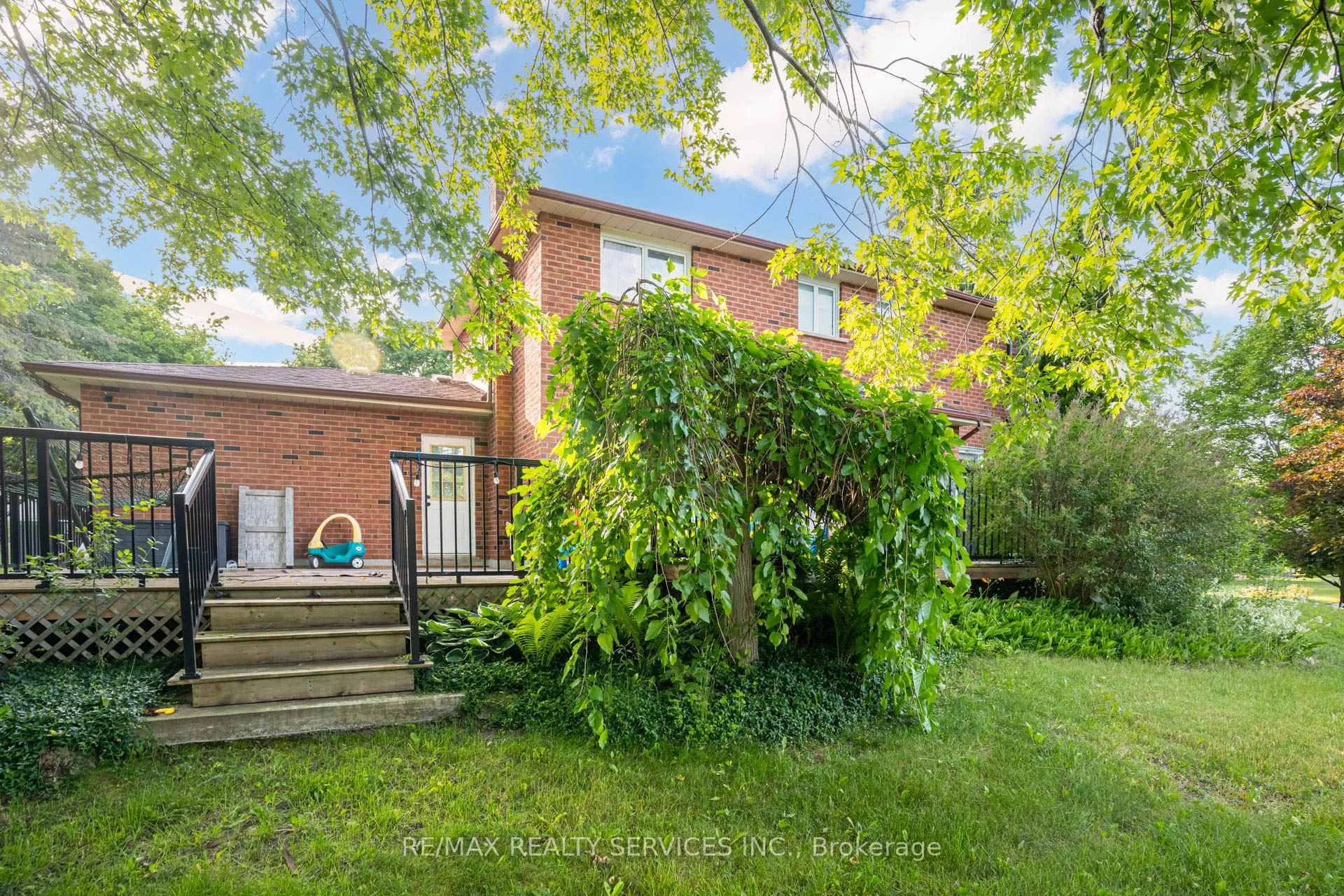 Photo 50 of 53 Marilyn Street, Caledon, Caledon East — HOMEH