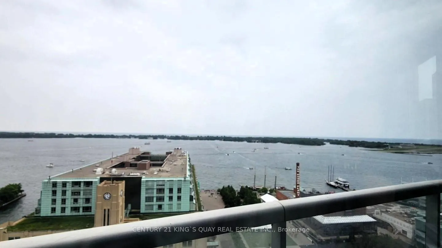 Photo 7 of Unit 2205, 208 Queens Quay W, Toronto, Waterfront Communities — HOMEH