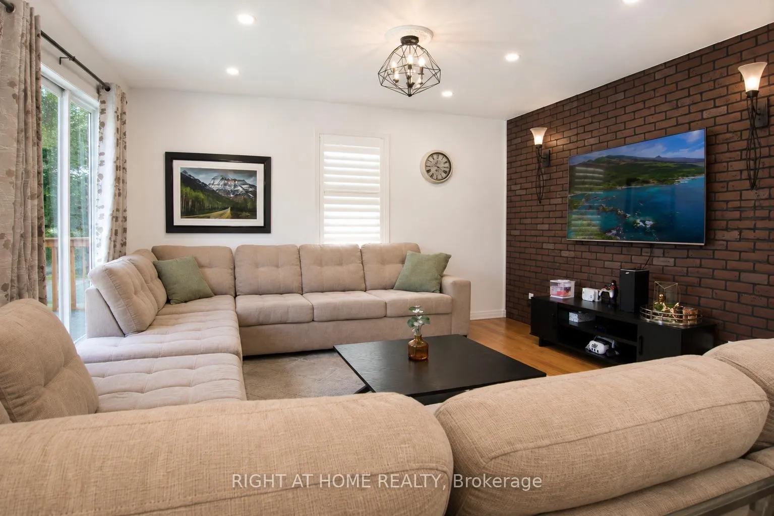 Photo 17 of 1080 Quaker Road, Pelham, Fonthill — HOMEH
