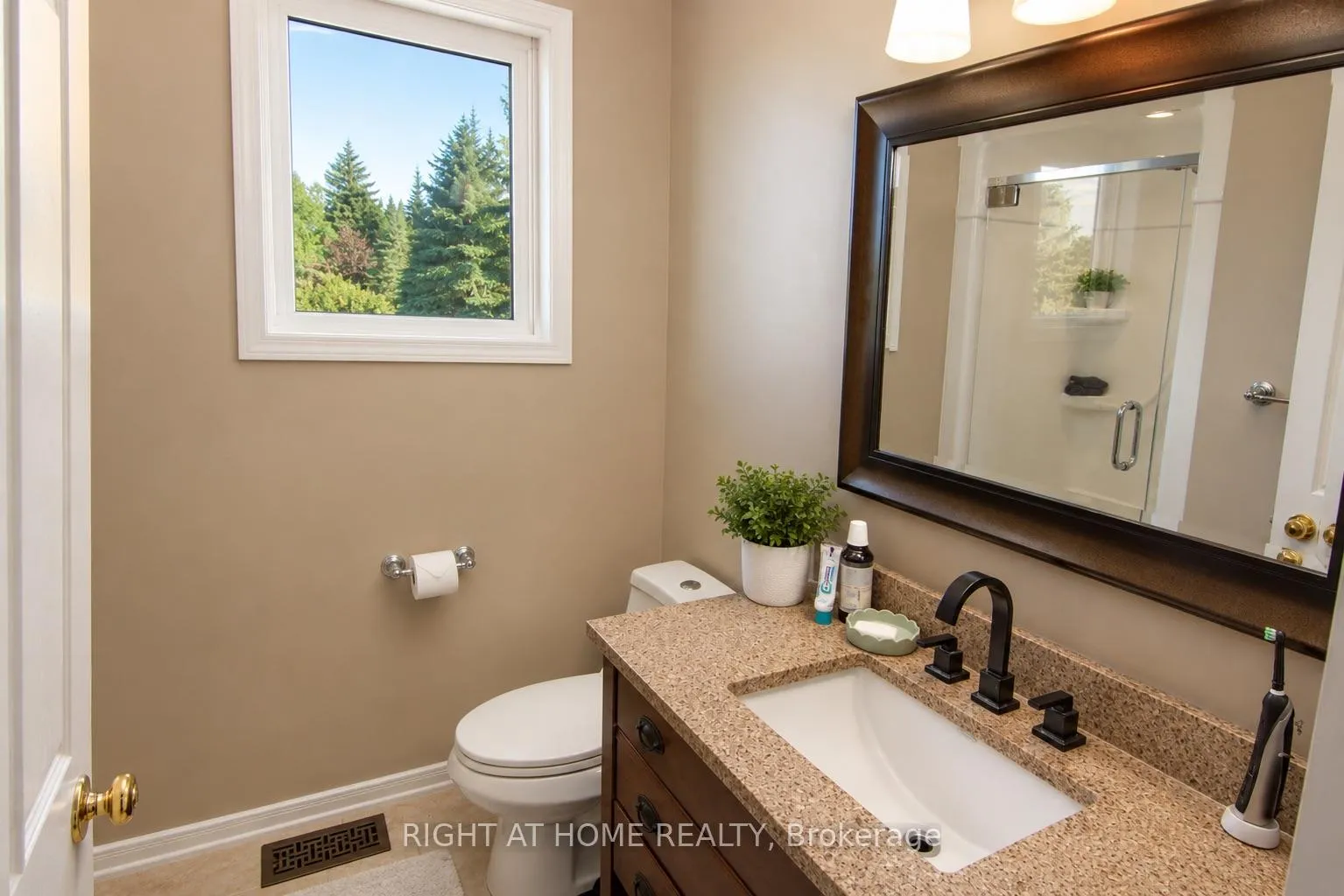 Photo 31 of 1080 Quaker Road, Pelham, Fonthill — HOMEH