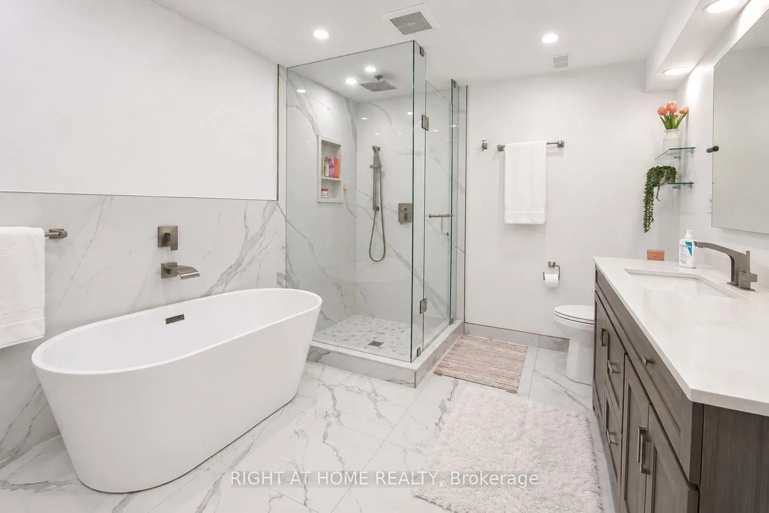 Photo 37 of 1080 Quaker Road, Pelham, Fonthill — HOMEH