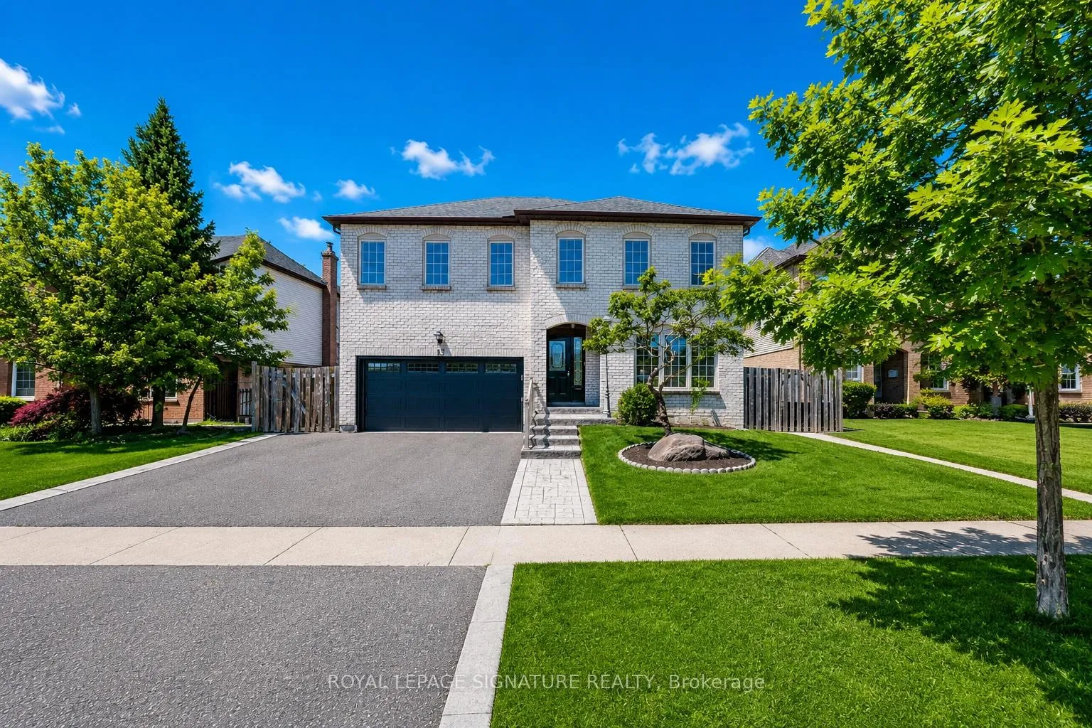 Photo 2 of 13 Jaffa Drive, Brampton, Northgate — HOMEH
