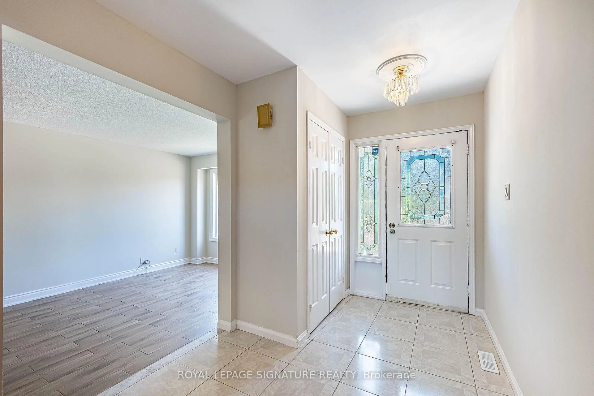 Photo 4 of 13 Jaffa Drive, Brampton, Northgate — HOMEH