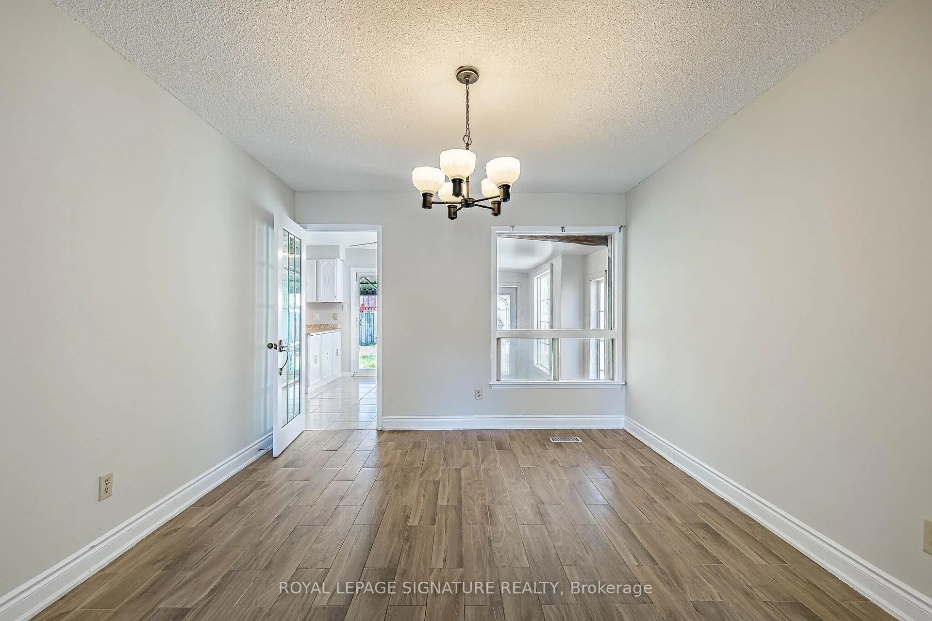 Photo 9 of 13 Jaffa Drive, Brampton, Northgate — HOMEH