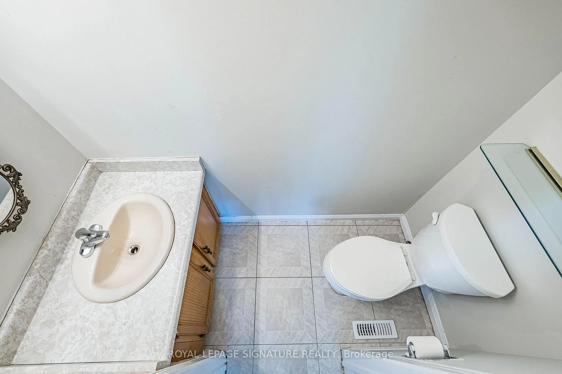 Photo 17 of 13 Jaffa Drive, Brampton, Northgate — HOMEH