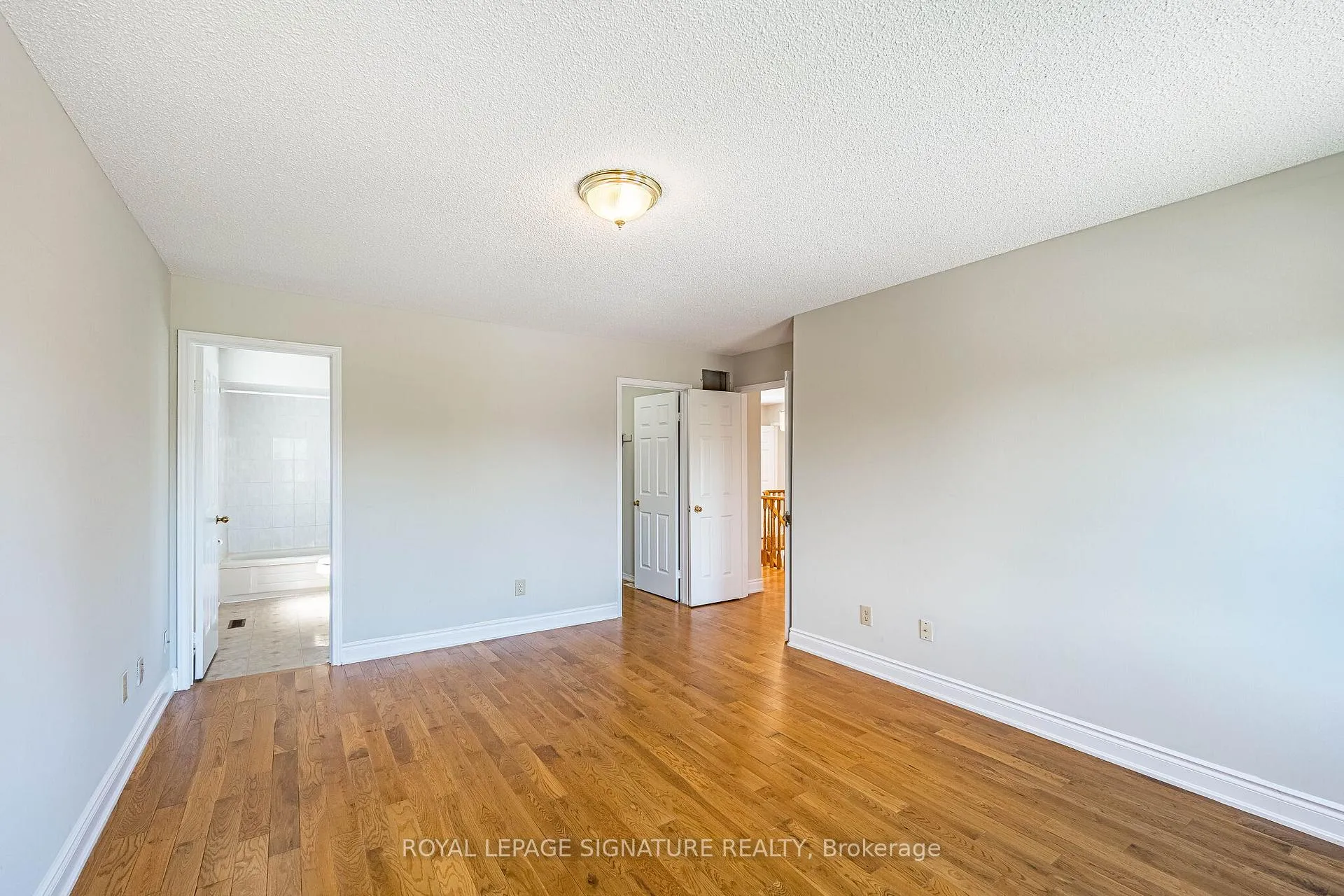 Photo 23 of 13 Jaffa Drive, Brampton, Northgate — HOMEH