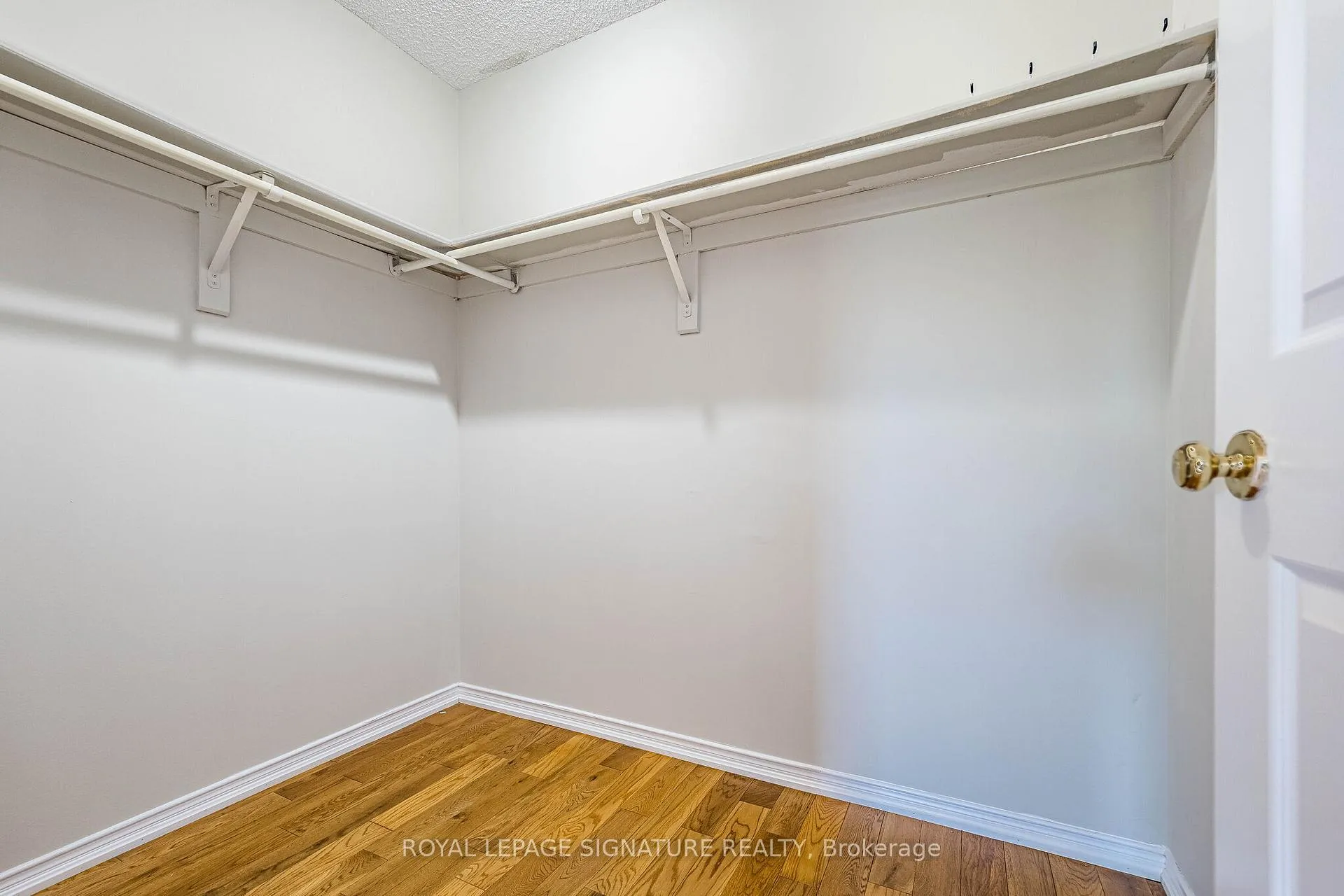 Photo 24 of 13 Jaffa Drive, Brampton, Northgate — HOMEH