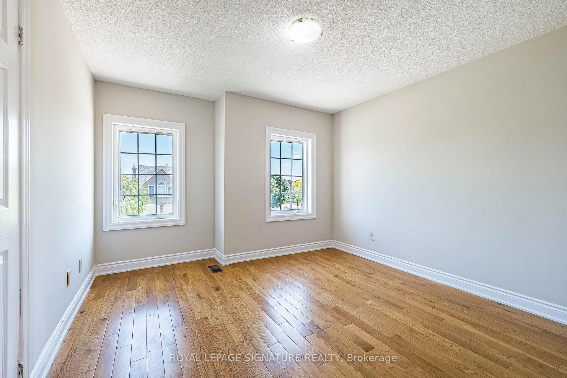 Photo 27 of 13 Jaffa Drive, Brampton, Northgate — HOMEH