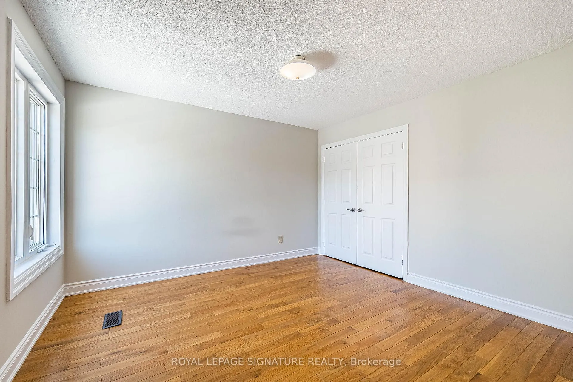 Photo 29 of 13 Jaffa Drive, Brampton, Northgate — HOMEH