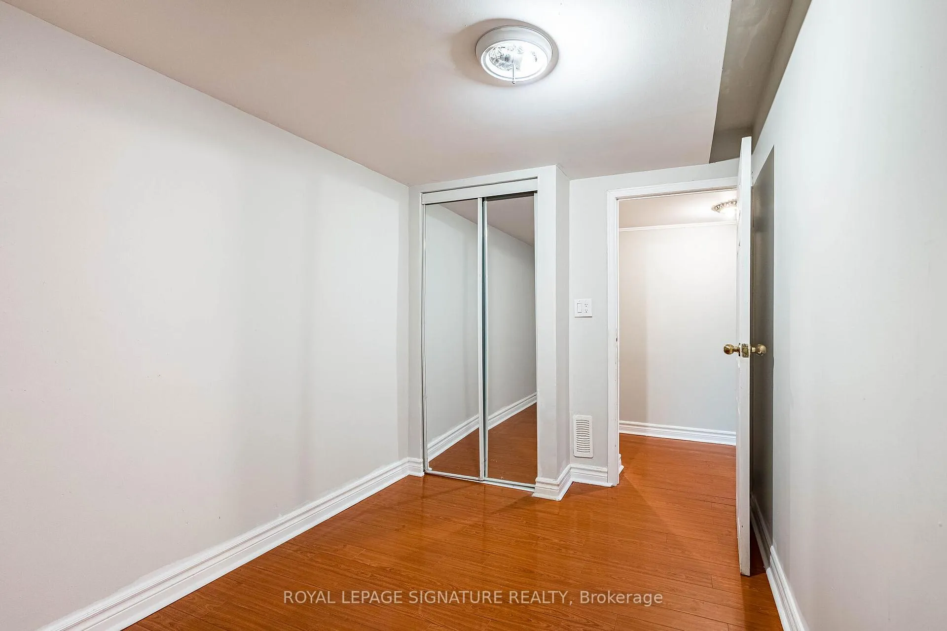 Photo 37 of 13 Jaffa Drive, Brampton, Northgate — HOMEH