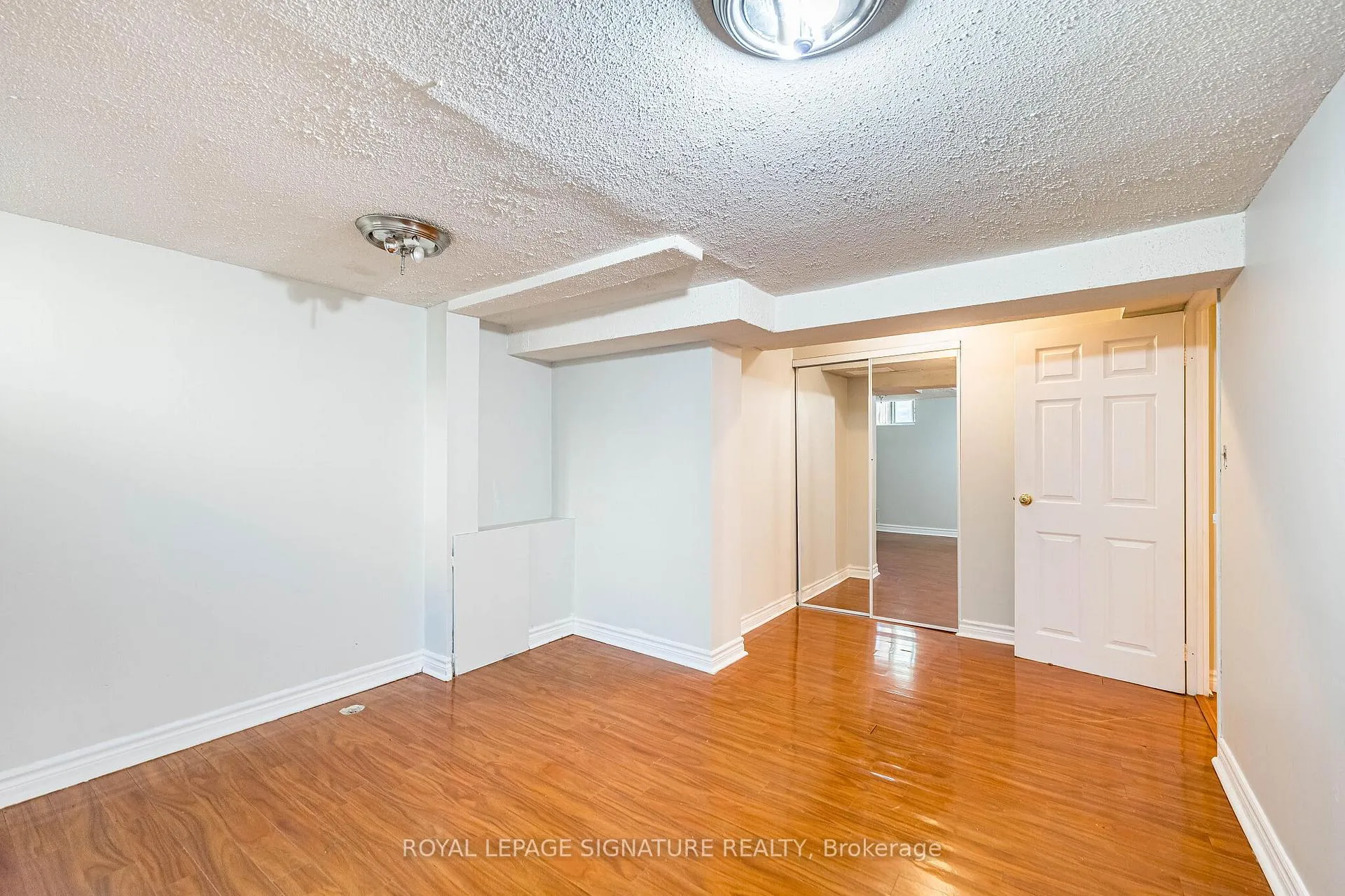 Photo 39 of 13 Jaffa Drive, Brampton, Northgate — HOMEH