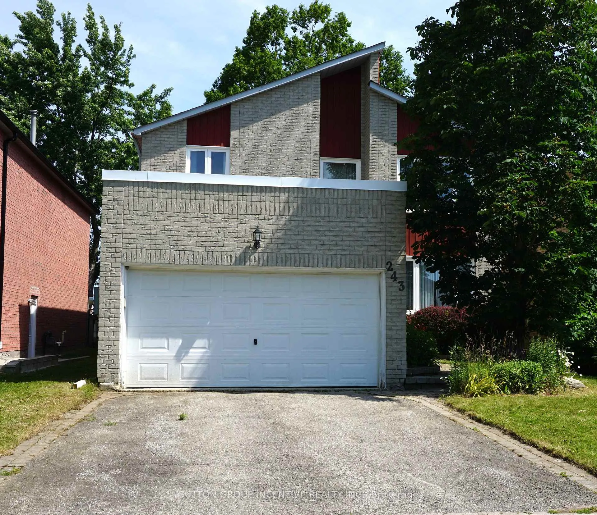 Photo 1 of 243 Hickling Trail, Barrie, Grove East — HOMEH