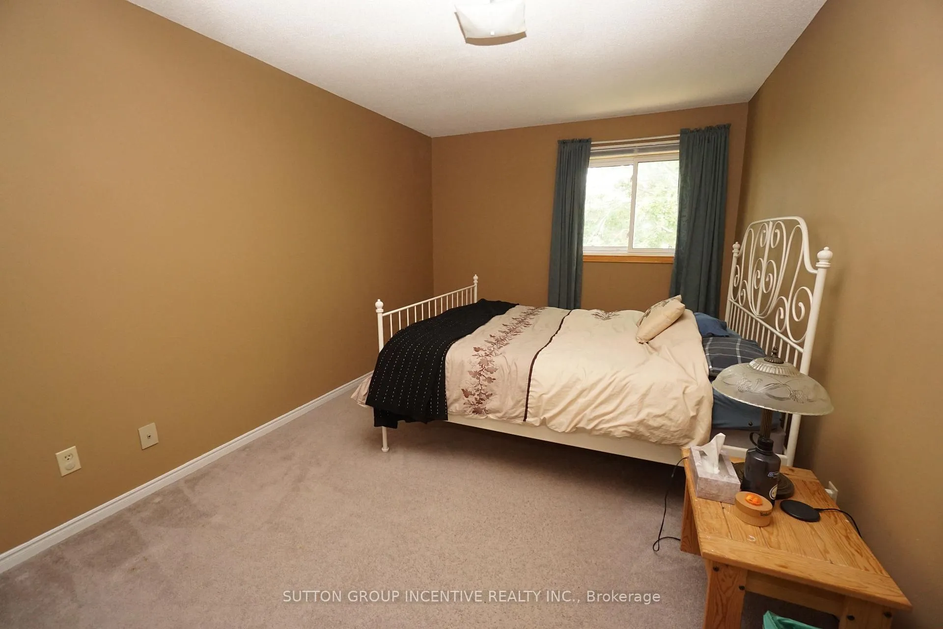 Photo 24 of 243 Hickling Trail, Barrie, Grove East — HOMEH