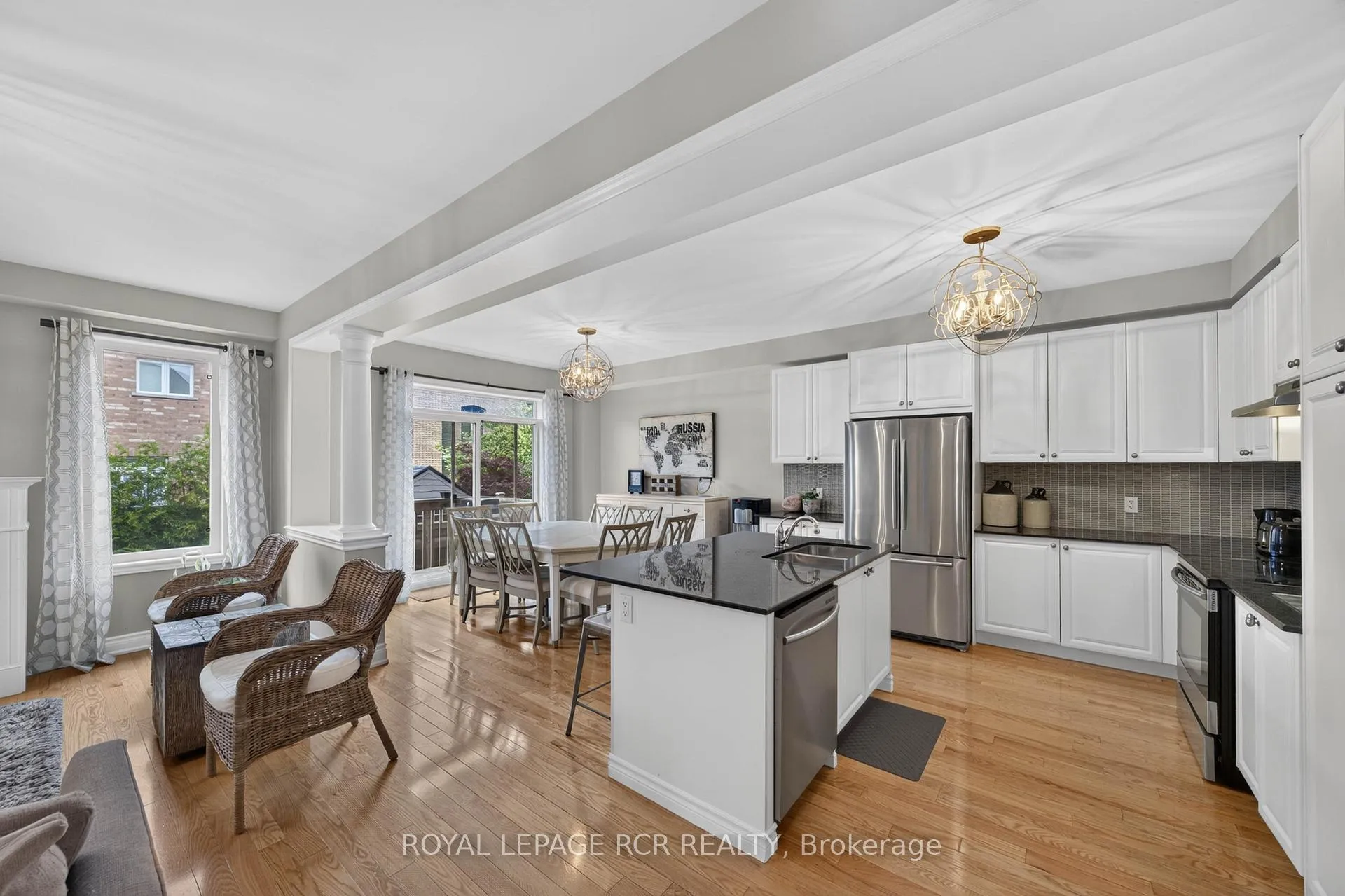 Photo 10 of 30 Augustine Avenue E, Richmond Hill, Oak Ridges — HOMEH