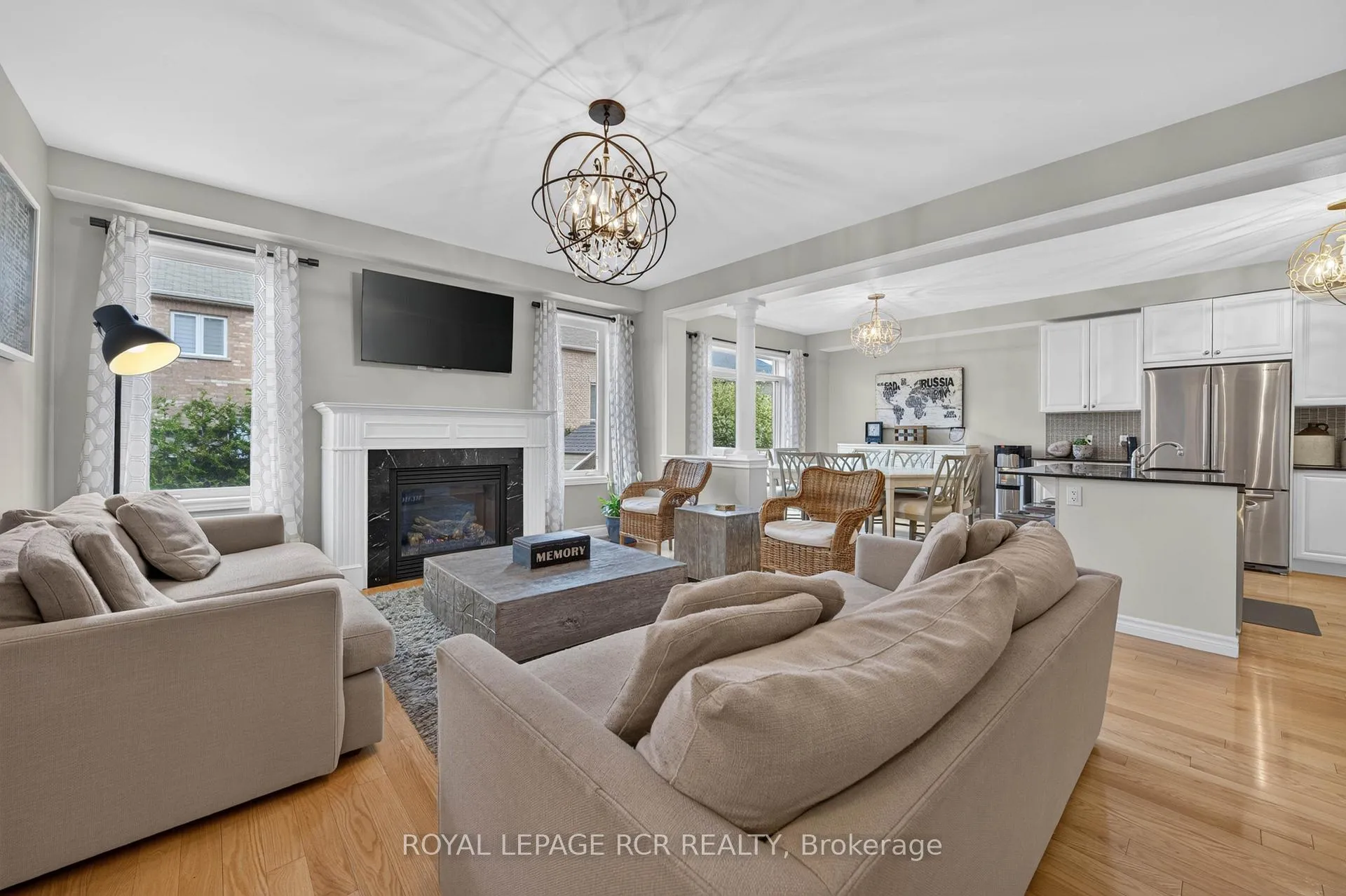 Photo 21 of 30 Augustine Avenue E, Richmond Hill, Oak Ridges — HOMEH
