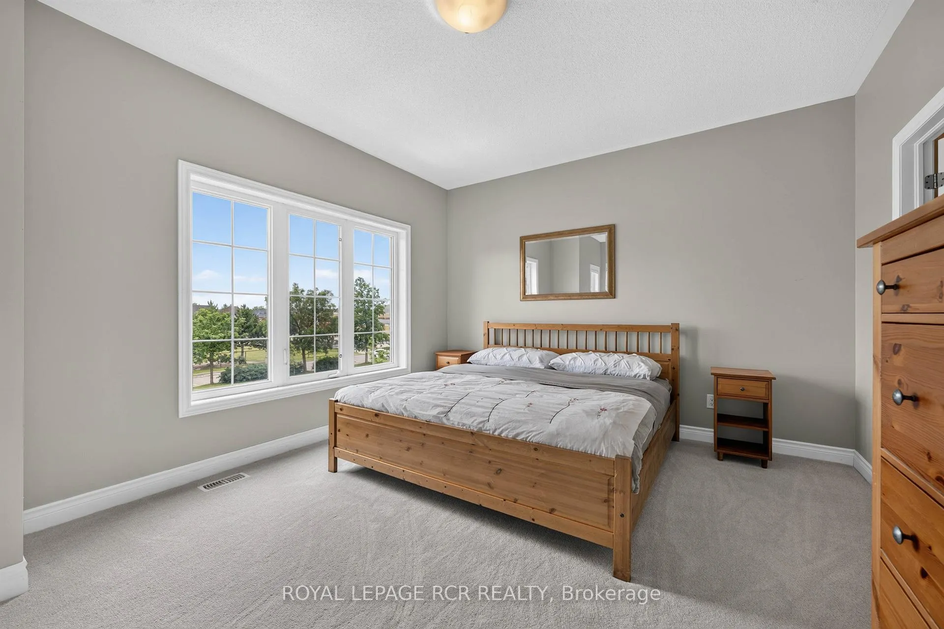 Photo 36 of 30 Augustine Avenue E, Richmond Hill, Oak Ridges — HOMEH