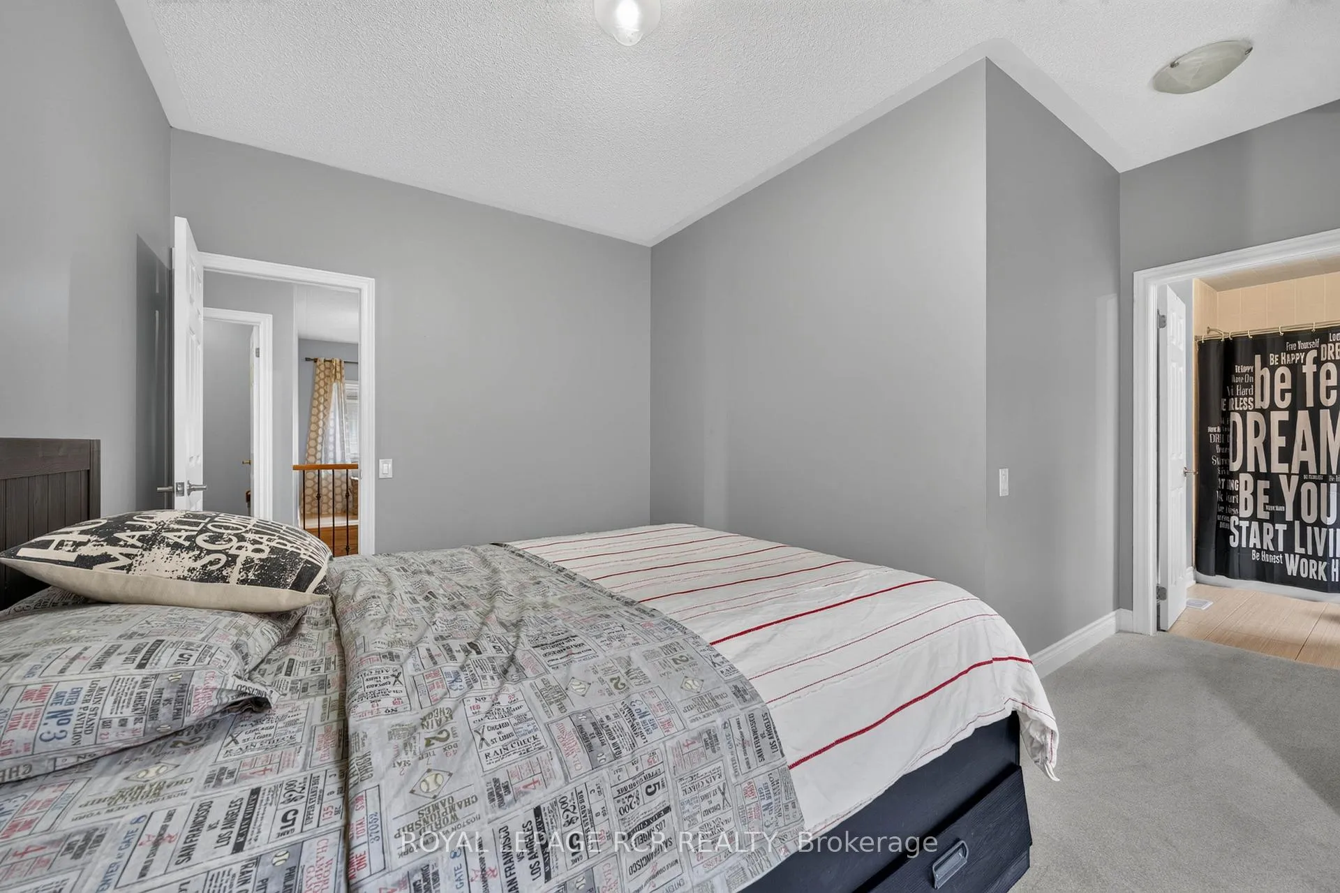 Photo 41 of 30 Augustine Avenue E, Richmond Hill, Oak Ridges — HOMEH