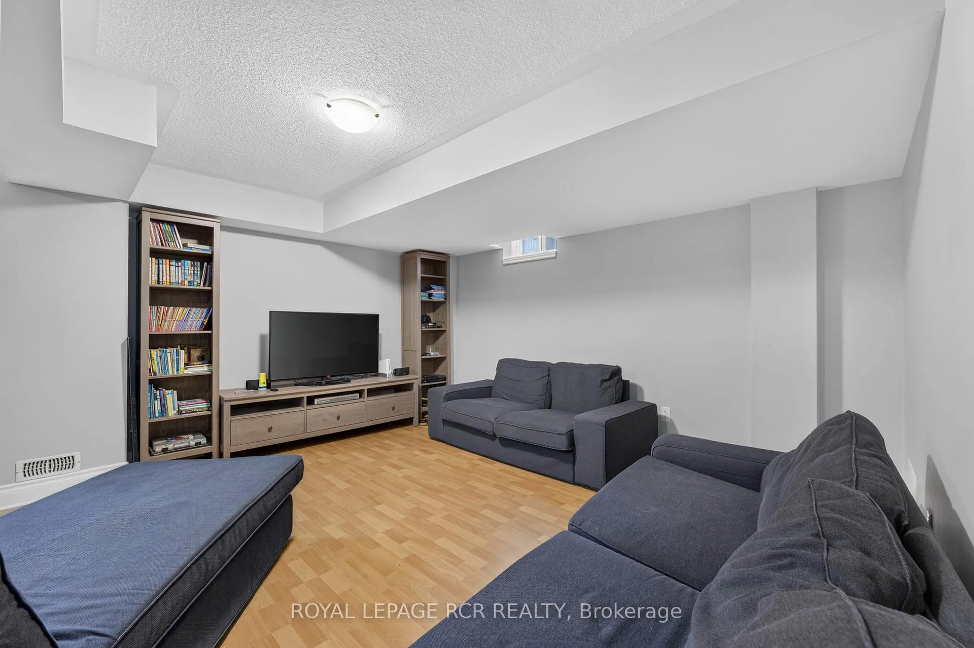 Photo 44 of 30 Augustine Avenue E, Richmond Hill, Oak Ridges — HOMEH