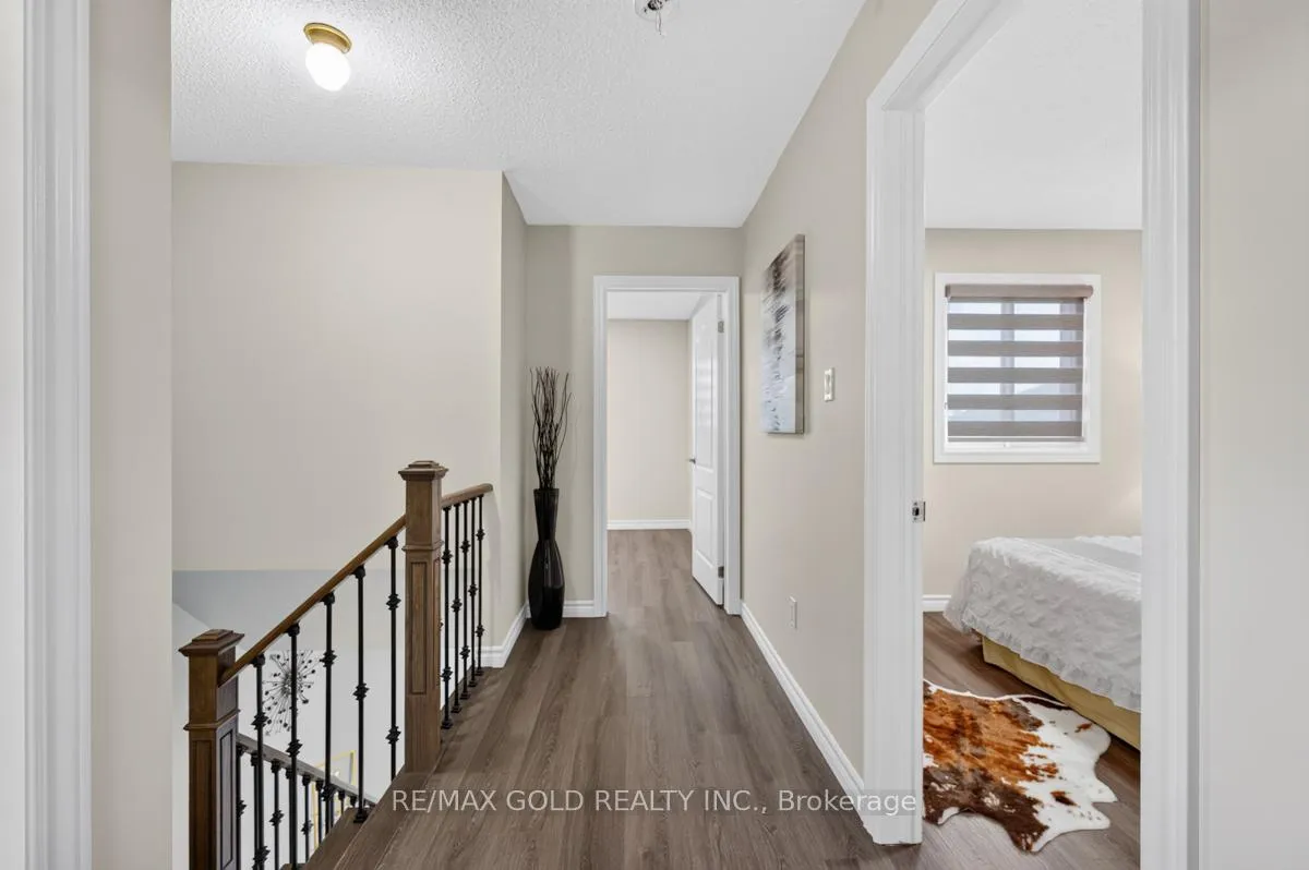 Photo 23 of 43 Alabaster Drive, Brampton, Brampton North — HOMEH
