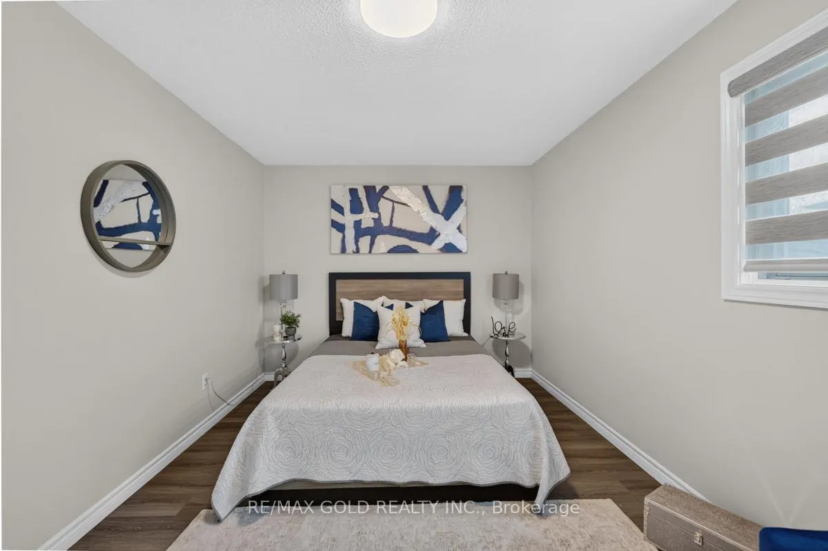 Photo 25 of 43 Alabaster Drive, Brampton, Brampton North — HOMEH