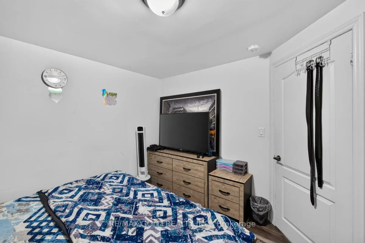 Photo 39 of 43 Alabaster Drive, Brampton, Brampton North — HOMEH