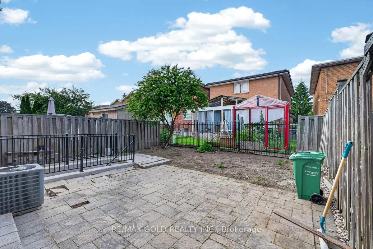 Photo 46 of 43 Alabaster Drive, Brampton, Brampton North — HOMEH