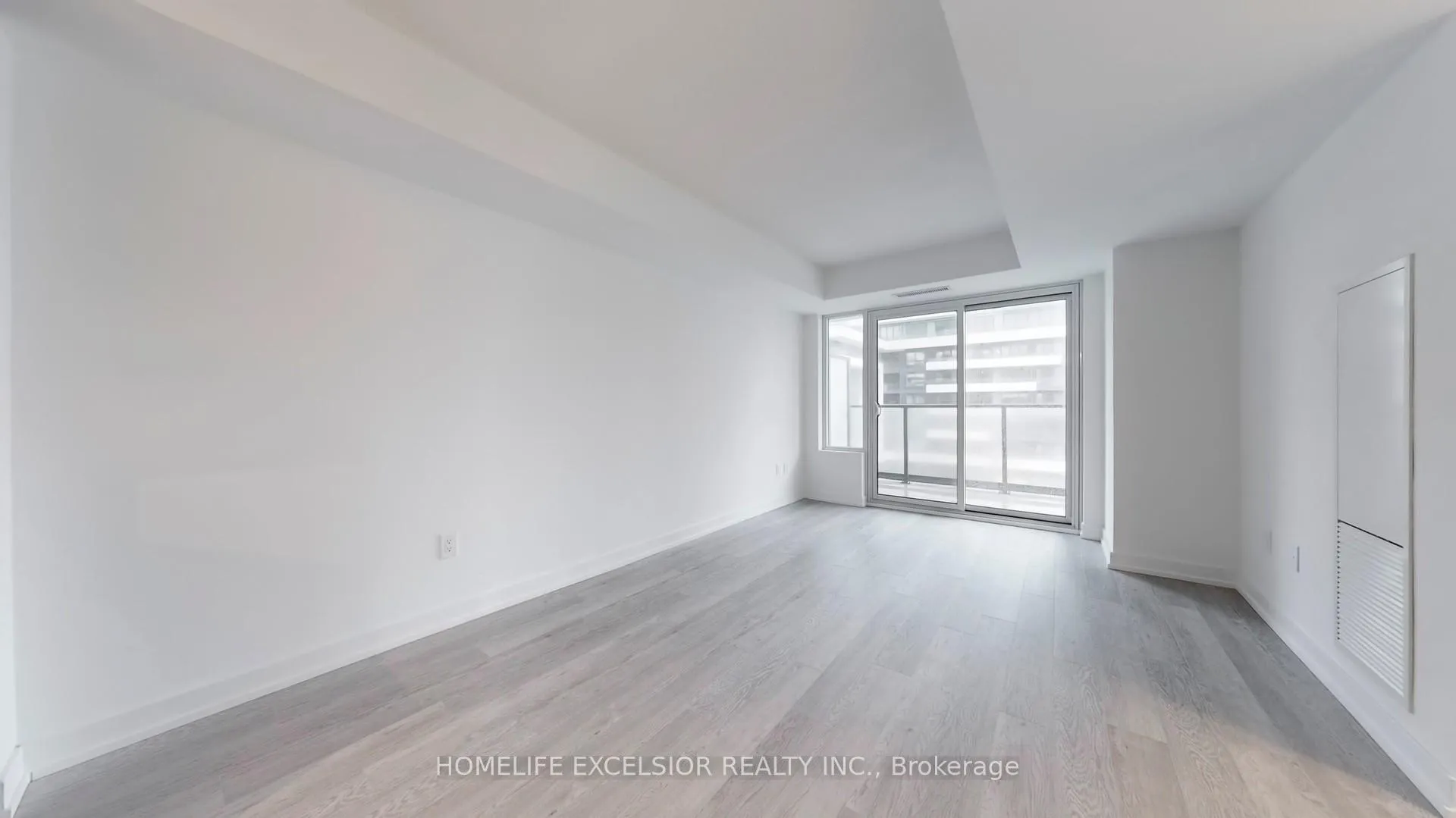 Photo 4 of Unit 405, 1435 Celebration Drive, Pickering, Bay Ridges — HOMEH