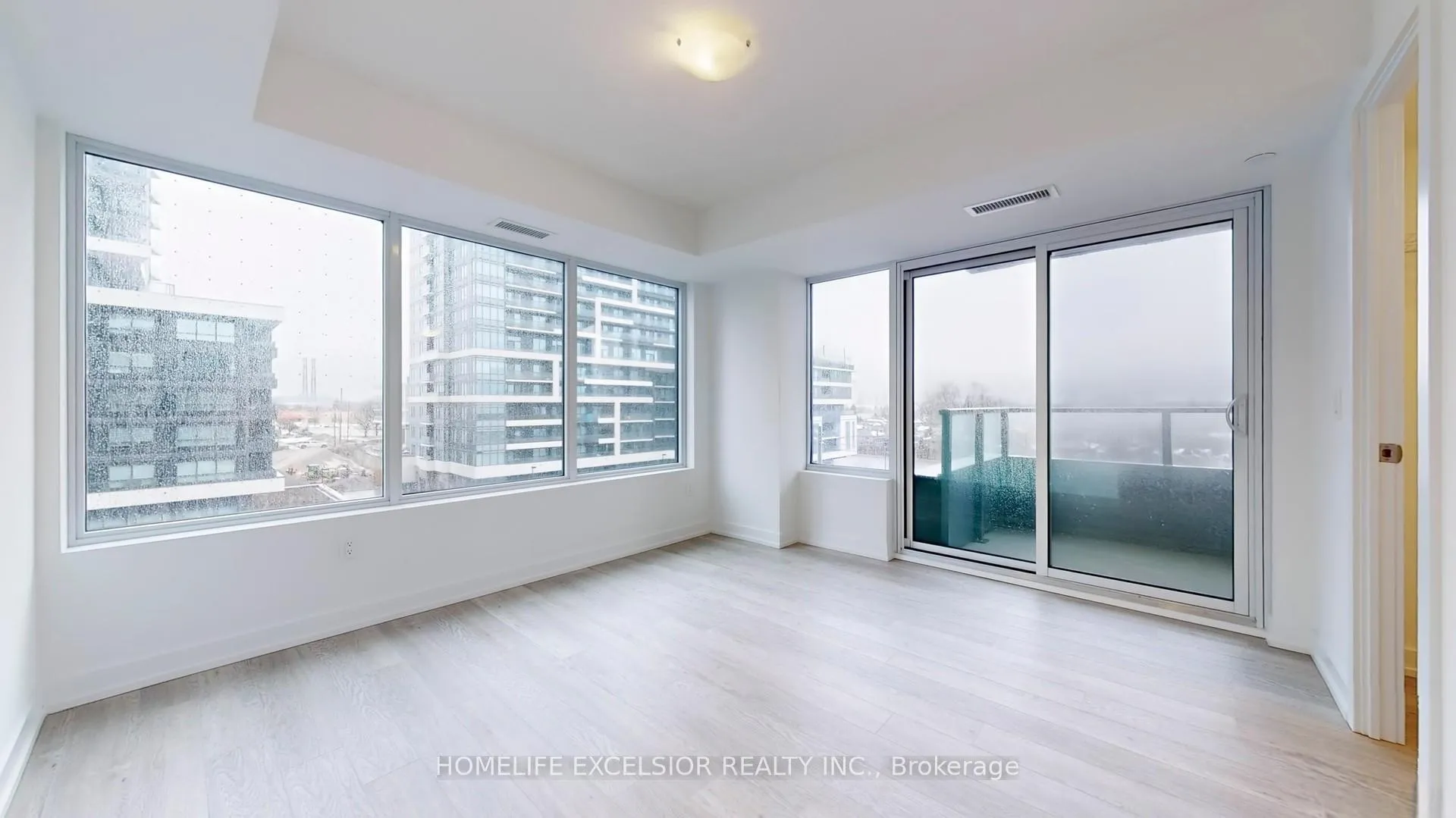 Photo 10 of Unit 405, 1435 Celebration Drive, Pickering, Bay Ridges — HOMEH