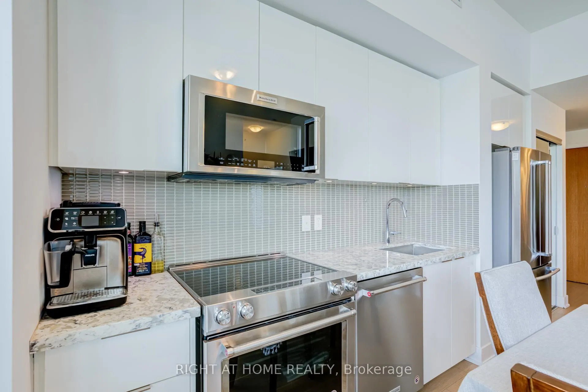 Photo 20 of Unit 1413, 30 Shore Breeze Drive, Etobicoke, Mimico — HOMEH