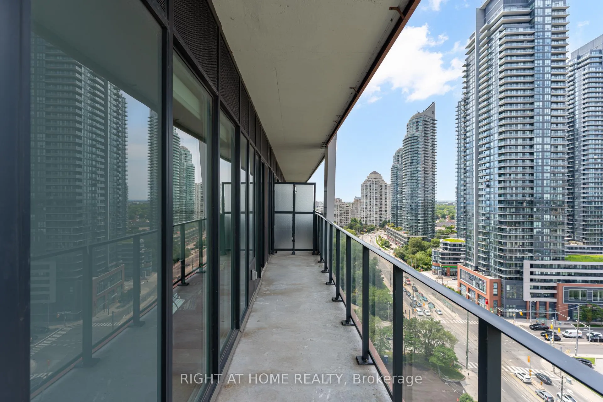 Photo 34 of Unit 1413, 30 Shore Breeze Drive, Etobicoke, Mimico — HOMEH