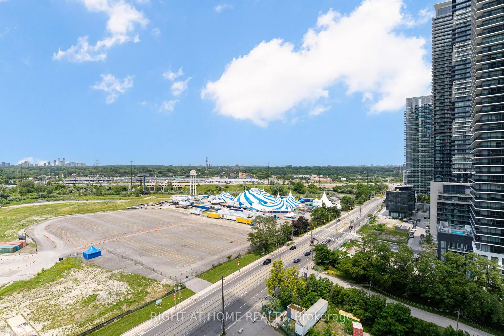 Photo 42 of Unit 1413, 30 Shore Breeze Drive, Etobicoke, Mimico — HOMEH
