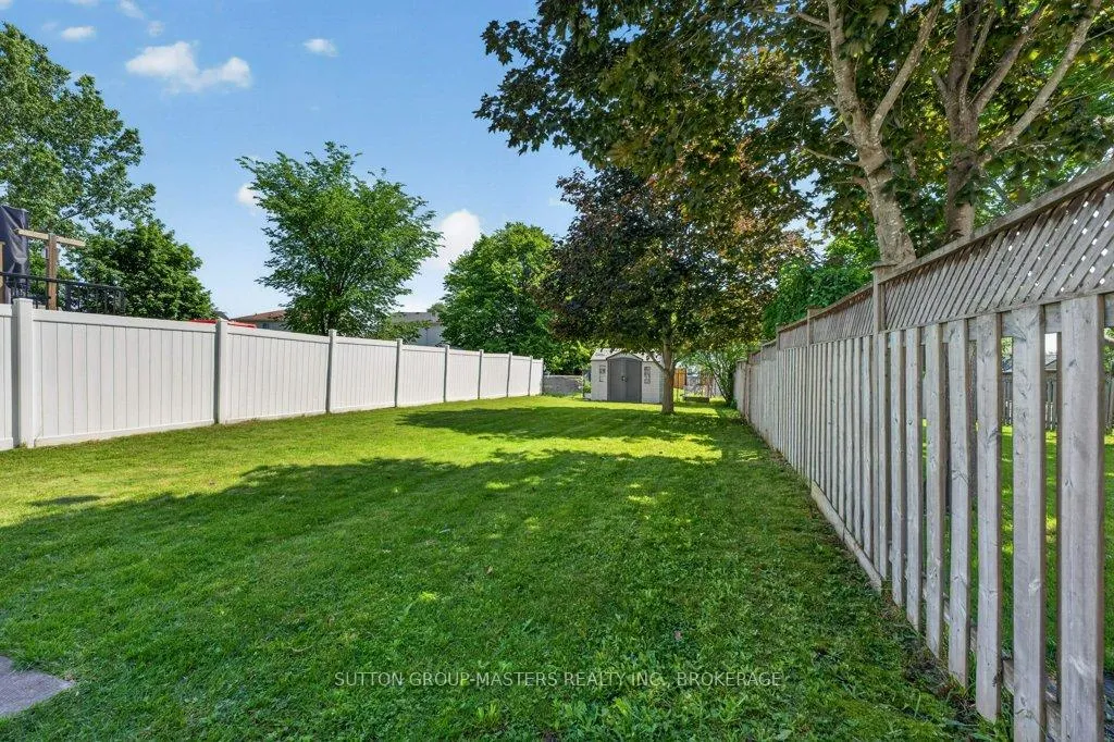 Photo 43 of 33 Clifford Street, Loyalist, Amherstview — HOMEH
