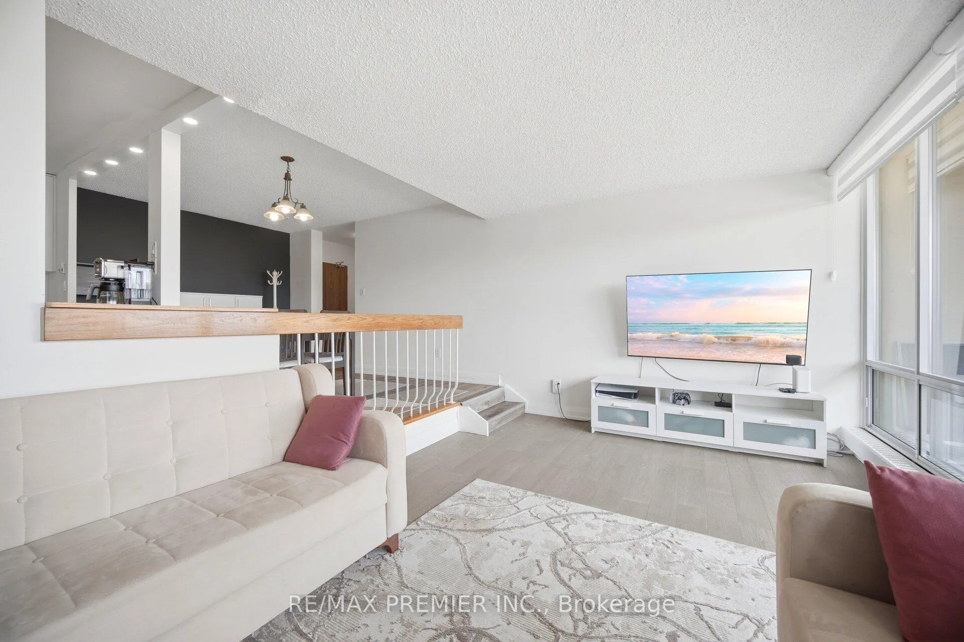 Photo 23 of Unit 701, 1 Four Winds Drive, North York, York University Heights — HOMEH
